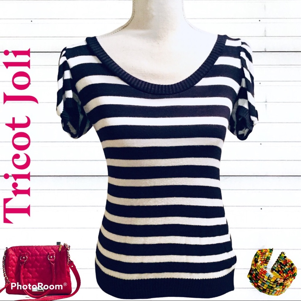 Tricot Joli Short Sleeve Sweater Top